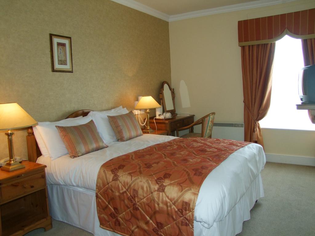 Towers Hotel Glenbeigh room 4